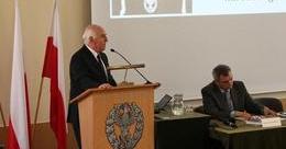 Ilustracja: Relacja z Jubileuszu urodzin prof. dr hab. Jacka Pawłowskiego, który pochodzi z Kiszkowa
