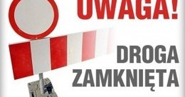 Ilustracja: Zamknięty przejazd kolejowy w Woli Łagiewnickiej