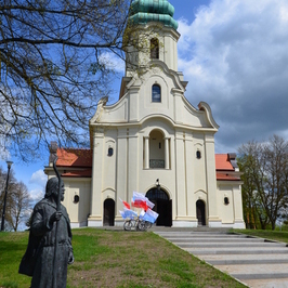 Zdjęcie z galerii: RAJD ROWEROWY 2015-05-02 Z OKAZJI DNIA FLAGI RZECZPOSPOLITEJ POLSKIEJ