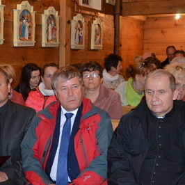 Zdjęcie z galerii: VI NOC KOŚCIOŁÓW DREWNIANYCH