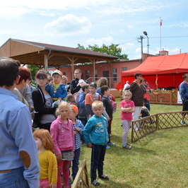 Zdjęcie z galerii: 2015-05-31; DZIEŃ DZIECKA W KISZKOWIE