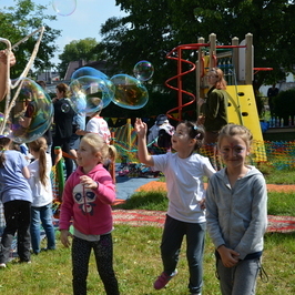 Zdjęcie z galerii: 2015-06-02; DZIEŃ DZIECKA W PRZEDSZKOLU