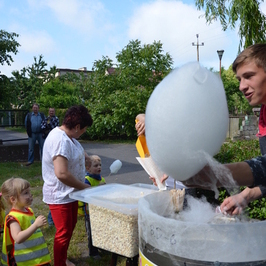 Zdjęcie z galerii: 2015-06-02; DZIEŃ DZIECKA W PRZEDSZKOLU