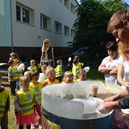 Zdjęcie z galerii: 2015-06-02; DZIEŃ DZIECKA W PRZEDSZKOLU