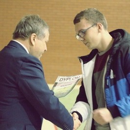 Zdjęcie z galerii: 2016-02-14; KISZKOWSKA LIGA FUTSALU
